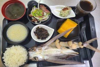 蘭嶼東清民宿．咕漫民宿餐廳